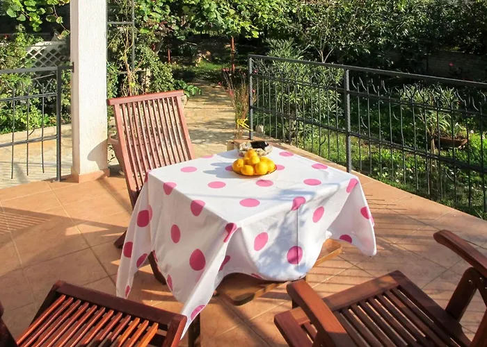 Semesterbostad Ema By Interhome